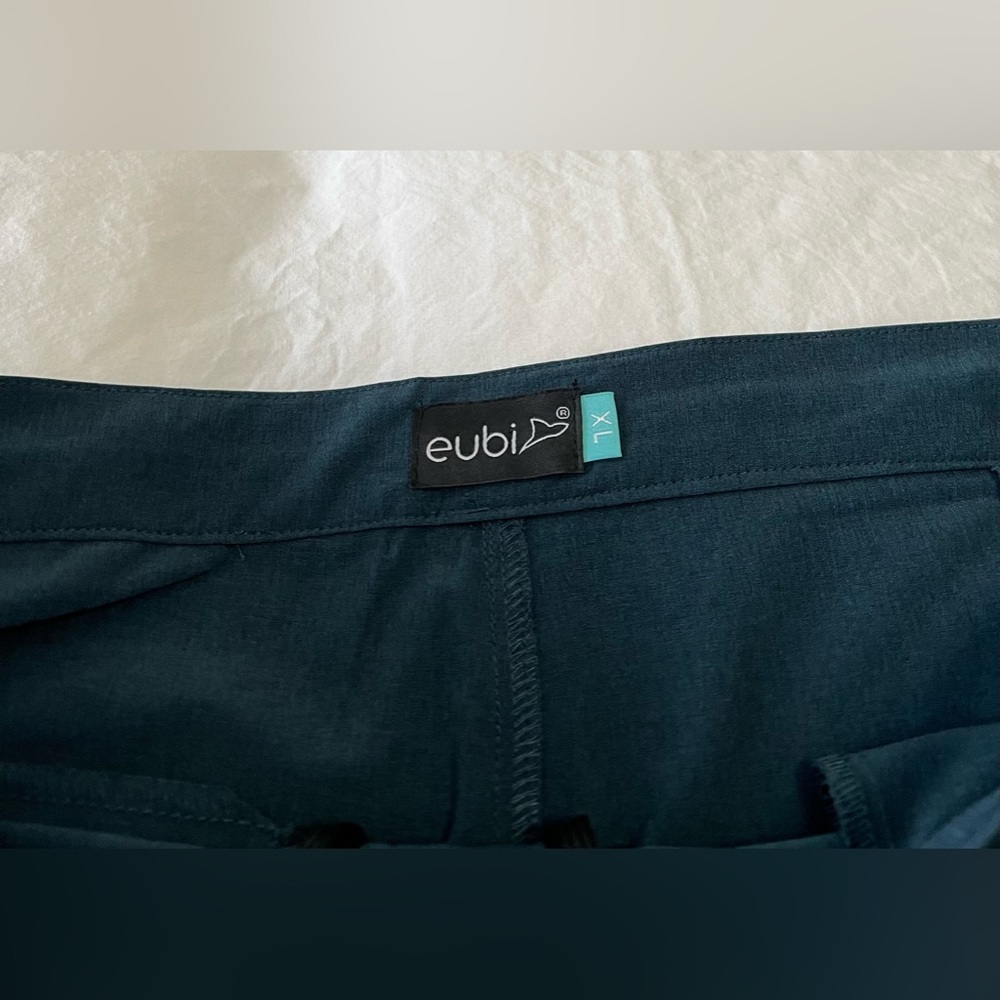 Eubi | Mens SZ XL | Golf Gym Shorts Fitness Active Stretch Pockets Blue Green - Picture 2 of 7
